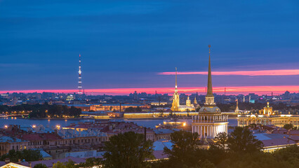 Wall Mural - Night view of historic center from the colonnade of St. Isaac's Cathedral timelapse.