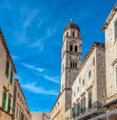 Sticker - Stradun (Placa), the main street of the old town of Dubrovnik flanked by ancient stonce buildings, the Franciscan Monastery and St. Saviour Church. Dubrovnik, Dalmatian Coast, Croatia