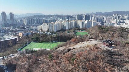 Wall Mural - 서울 북한산도심풍경