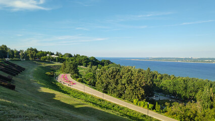 Wall Mural - Ulyanovsk, Russia. Friendship of Peoples Park. Volga River, Imperial Bridge, Kuibyshev Reservoir. Summer evening