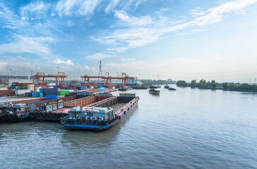 Aufkleber - River with ships and container terminal