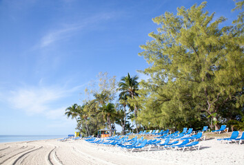 Wall Mural - Little Stirrup Cay Empty Tourist Beach In The Morning