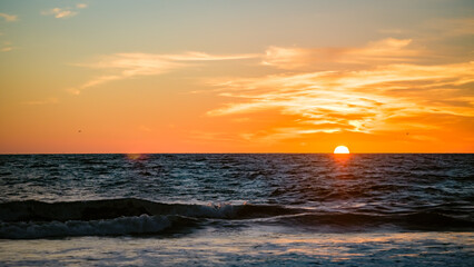 Wall Mural - sunset over the sea