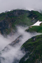 Canvas Print - Mountain landscapes in Glacier Bay National Park in southeast Alaska