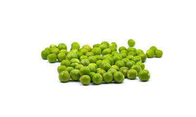 Wall Mural - Fresh green peas isolated. green pea vegetable bean isolated on white background