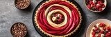 Tarte aux fruits rouges et crème onctueuse, une création culinaire exquise pour les gourmands.