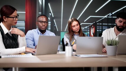 Aufkleber - Predictive Business Analytics On Laptop Computer