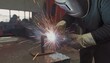© 和正 住原 - Welders contribute to the creation of everything from bridges to machinery.