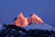 © ADDICTIVE STOCK - Snow-capped mountains at sunset with deep blue sky in Georgia