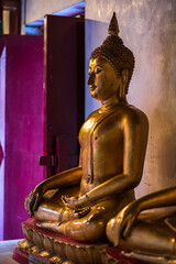 Wall Mural - Old Beautiful Golden Buddha Many statues at Wat Phra Si Rattana Mahathat also colloquially referred to as Wat Yai is a Buddhist temple It is a major tourist is Public places in Phitsanulok,Thailand.