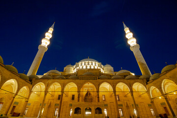 Wall Mural - suleymaniye mosque view from courtyard at night.