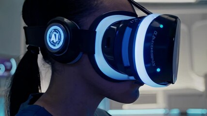 Leinwandbilder - Virtual reality experience in a modern tech facility showcasing immersive training sessions