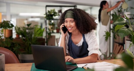 Leinwandbilder - Laptop, phone call and smile with woman in flower shop for sale update of floral decor. Computer, conversation and plant nursery with happy florist at office desk in small business for communication