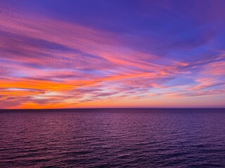 Wall Mural - Sunset sky and sea at evening 