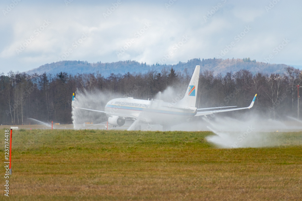 T7 Rdc T7-RDC Congo government Boeing 737-9JA jet in Zurich in Switzerland 23. ...