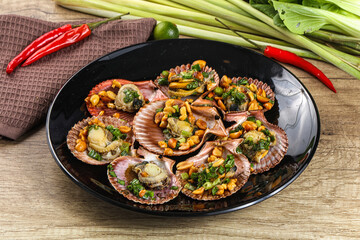 Sticker - Baked scallops with scalion oil