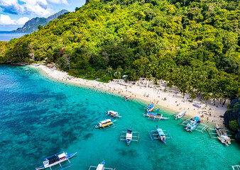 Wall Mural - Seven Commandos Beach near El Nido, Palawan Island, Philippines