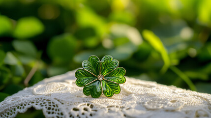 Wall Mural -  clover brooch