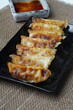© photosomething - 焼き餃子