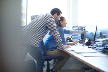 Leinwandbilder - Computer, pointing and people with project, office and asking for feedback, intern and web designer. Collaboration, planning and review of layout on app, digital agency and teamwork for visual design