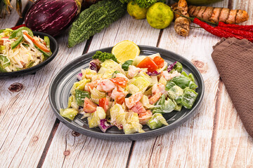 Wall Mural - Salad with prawn and vegetables