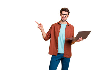 Fototapete - Portrait of his he nice attractive cheerful cheery successful brunet guy holding in hands laptop pointing forefinger follow subscribe ad advert solution isolated over beige color pastel background