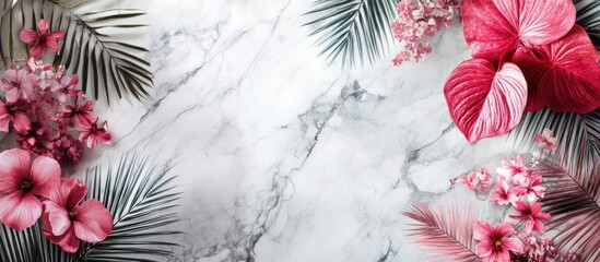 Aufkleber - Elegant marble background with pink tropical flowers and green palm leaves framing the edges, creating a vibrant and luxurious atmosphere.