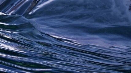 Aufkleber - water flowing into the water