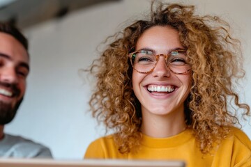 Aufkleber - Vibrant Workplace Wellness Inclusive Millennial Collaboration with Curly-Haired Professional Showcasing Authentic Joy and Dynamic Team Connection
