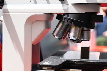 Leinwandbilder - Optic machine for precise measurement of part size and quality evaluation. Smart factory