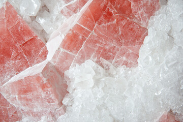 Aufkleber - Close up of pink and white crystal formations showcasing intricate textures