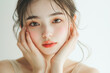 © SHIHO - 美女, 化粧品, ビューティー, 美容, 女性, 女, 美しさ, 顔, 髪の毛, 肌, 目, モデル, ファッション, 人々, 人, 世話, 頭, ブルネット, 笑う, 化粧, 淑女, アップ, うっとりさせる魅力, 唇, スキンケア, ナチュラル, 1, 笑みを浮かべている, スパ, 清潔な, スタジオ, 見る, 好色, 金髪, 金髪, 裸, 新鮮, 歯, かた, ユース, 13歳から19歳の,