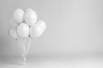 Aufkleber - Group of white balloons arranged elegantly on a plain background in a simple design for various occasions