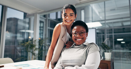 Fototapete - Portrait, confident and women with smile, team and marketing manager with documents and ambitious. Colleagues, collaboration and people with paperwork for advertising agency, meeting or happy in USA