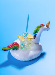 Poster - A vibrant summer vacation scene with floating flamingo and cocktail