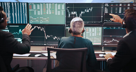 Aufkleber - Computer screen, finance and business people for stock market, financial analytics or trading review. Fintech, office and back of men and woman on monitor for investment, revenue charts or statistics