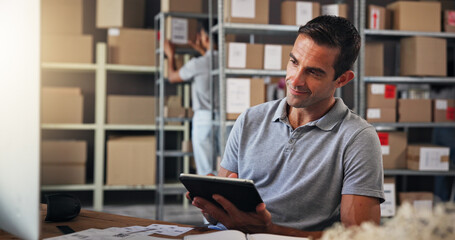 Leinwandbilder - Checklist, logistics and tablet with man in distribution depot for online order or update. Boxes, computer and stock inspection with employee in office for delivery, shipping or supply chain