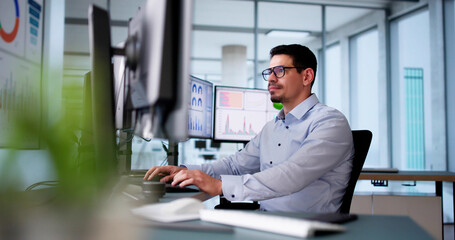 Aufkleber - Data Analyst Using Data Analytics KPI