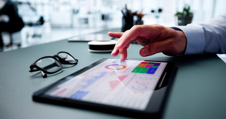 Fototapete - Data Analyst Using Data Analytics KPI