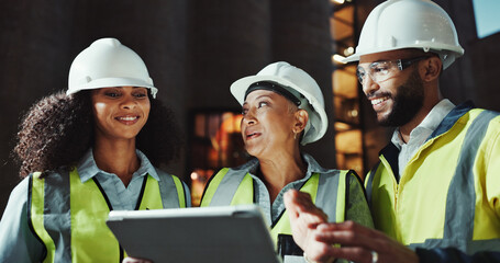 Aufkleber - Night, engineering and people with tablet, teamwork and conversation with digital app for schedule. Group, manager and employees with tech, evening and online planning for construction and discussion