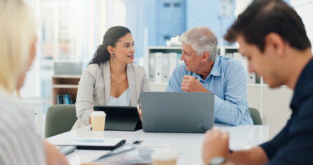 Leinwandbilder - Planning, mentor and laptop with business people in meeting for agenda notes, review and feedback. Advisor, teamwork and intern with employee in office for training workshop and project management