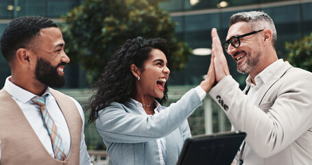 Aufkleber - High five, happy and people with tablet, business and real estate agent with tech for collaboration. Success, colleagues and group with website for property, info and celebration for market trends