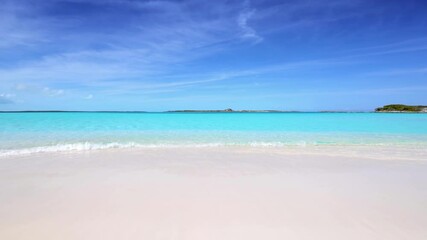 Wall Mural - the turquoise shining ocean at the exuma cays, the bahamas, as a background or texture