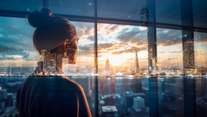 Aufkleber - Double exposure of woman overlooking Hong Kong. Cityscape merges with silhouette, vibrant sky and lights create dreamy urban scene.