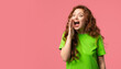 © kohanova1991 - Happy woman announce, shouting, holding hand near open mouth. Attention,Hurry up
