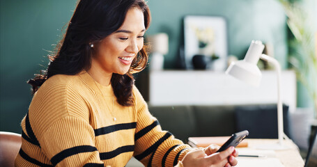Fototapete - Phone, remote work and woman in home office for online accounting, budget review and bookkeeping. Mobile, smile and freelancer on app for financial audit, communication and research on internet