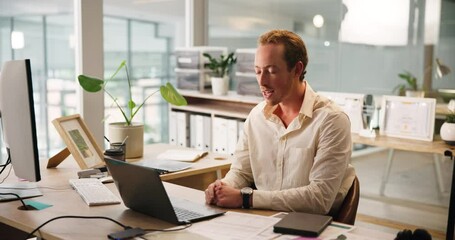 Leinwandbilder - Business man, laptop and online conference in office for finance, revenue and auditor in webinar. Computer, video call and talk for virtual communication, bookkeeping and web meeting for accounting