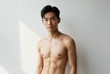 裸のアジア人男性、メンズビューティー、筋肉、日本人、韓国人
