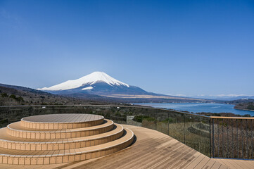 Poster - 山梨県パノラマ台からの山中湖と富士山