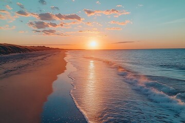 Aufkleber - Scenic Ocean Beach at Sunset with Golden Light Reflecting on Water Serene Seascape and Dramatic Sky Vacation Vibes : Generative AI